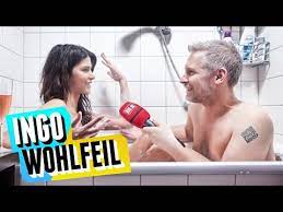 Micaela schäfer was born on november 1, 1983 in leipzig, german democratic republic. Nacktinterview Mit Micaela Schafer In Der Badewanne By Bild Mallorca
