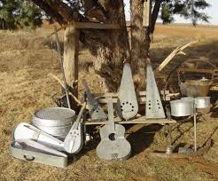 Mussehl & westphal is the maker of the original musical saw. Unusual Odd Unique Strange Experimental Weird Musical Instruments Diy Musical Instruments Homemade Instruments Musical Instruments