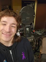 𝗔 𝗬𝗲𝗮𝗿 𝘄𝗶𝘁𝗵 𝗙𝗿𝗼𝗴 𝗮𝗻𝗱 𝗧𝗼𝗮𝗱. A story of two friends, who  just happen to be amphibians. Frog, Toad, and all their animal friends are  ready to welcome you to this family