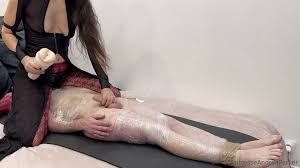 Maitresse Andrea Parker - Packed With The Sex At My Disposal Will It Be Up  To The