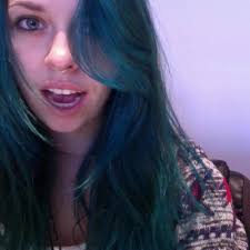 Casey Colwell (@caseycoxo)