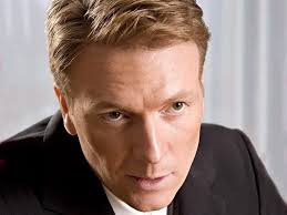 UKs leading entrepreneurs & business leaders let us get to know them