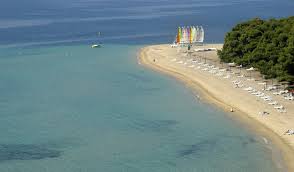 Maybe you would like to learn more about one of these? Boreia Eyboia Enas Topos Me Pistoys Filoys In Gr