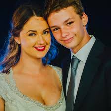 Rae Johnston (she/her)