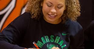 Ironton's Samantha LaFon inks with Herd women