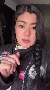 Bmwbmw X Mujeres Pisando