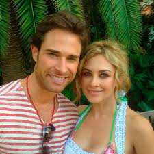 Aracely arámbula y gloria trevi sorprenden a sus fans cantando soy tu obsesión. The Former Top Bonded Aracely Arambula Jokes With Sebastian Rulli In A Fun Video Code List