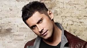 Dan Balan (Dan Balan): Tala'aga o le tusiata