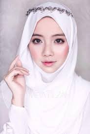 Solo, gaun pengantin terbaru, rias pengantin hijab, sewa kebaya pengantin, pengantin solo, baju pengantin sunda, rias pengantin bali di semarang, paket pernikahan semarang, kebaya pengantin jawa, gaun pengantin putih, pakaian pengantin adat jawa, rias pengantin jawa modern. Tak Perlu Berlebihan Ini Inspirasi Makeup Natural Untuk Pengantin Muslimah