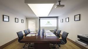 Given the close proximity of popular landmarks, such as east river mountain overlook (1.9 mi) and gary bowling's house of art (2.0 mi), guests of quality hotel and conference center can easily experience some of bluefield's most well known attractions. Holiday Inn Istanbul Old City