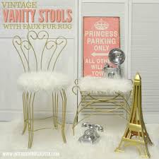 Shabby chic table and chairs. A Quick Way To Add Glam To Stinky Old Vanity Stools Interior Frugalista