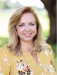 Kathy Danner's Instagram, Twitter & Facebook