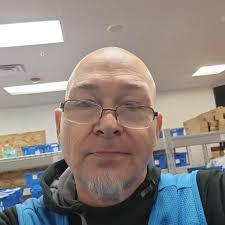 Don Breen's Instagram, Twitter & Facebook