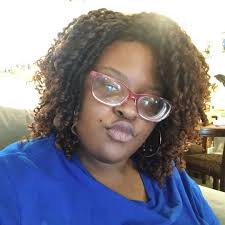 Toni Reddick's Instagram, Twitter & Facebook