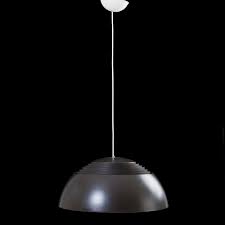ARNE JACOBSEN, plafón, colgante AJ, chapa lacada en marrón, Louis Poulsen.  Lámparas e Iluminación