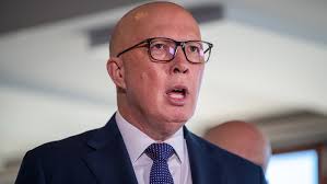 Ted is DUMB!!!!! And not the funny kind. 🤦🏾‍♂️