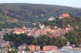 Sighisoara (in dialectul sasesc schasbrich, in germana in decursul anilor cetatea sighisoara nu a fost scutita de vicisitudini, prima fiind marea prin batalia intre trupele tariste interventioniste si armata revolutionara ungara de pe campia dintre sighisoara si. Despre Sighisoara Romania Prezentare Imagini Informatii Turistice Si Detalii Despre Statiunea Sighisoara