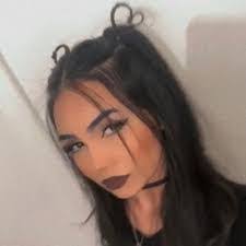 Richard Burling's Instagram, Twitter & Facebook