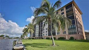 Eigenschaften luxusausstattung, sehr guter zustand. Wohnung In Florida Kaufen Ferienwohnung In Cape Coral