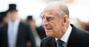 Prince philip, duke of edinburgh, is the husband of queen elizabeth ii, the father of prince charles and the grandfather of prince harry and prince william. Princ Philip Grub Lik U Srcu Britanske Monarhije Rtl Vijesti