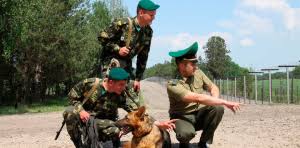 День пограничника не входит в число официальных выходных, однако в праздничную дату принято проводить памятные церемонии. Den Pogranichnika V 2021 Godu Kakogo Chisla V Moskve V Rossii Data