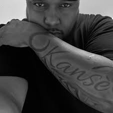 SHAQ 1's or G Hills 🙌🏼 Даер Shaq Magic LJ Penny Iverson @UncleJammsArmy @  Uncle Jamms rmy Barkley G Grant Hill Pippen Shawn Kemp Rodman KJ J.Kidd