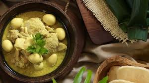 Cobain resep opor ayam kuning ini buat lebaran yuk! Resep Opor Ayam Untuk Hidangan Lebaran