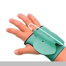 Safety Animal Band The Safety Animal Band Is A Medical Needle Designed To Make The Experience Of Injections Medical Design Healthcare Design Hospital Design