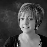 Jill Wilkes's Instagram, Twitter & Facebook