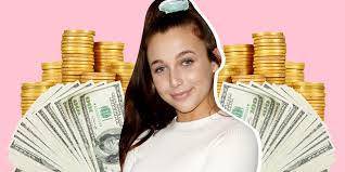 Emma Chamberlain Net Worth: See How Much Money She Makes | J-14