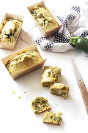1001 Recettes Rapides Et Faciles Pour Un Apero Vegetarien Reussi Aperitif Vegetarien Recette Apero Vegetarien Cake Courgette