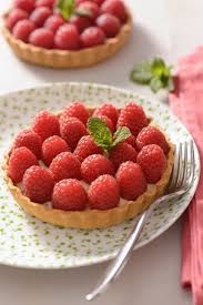 Numero 1 Tarte Sablee Creme A La Menthe Et Framboises C L Atelier Des Chefs Food Raspberry Fruit