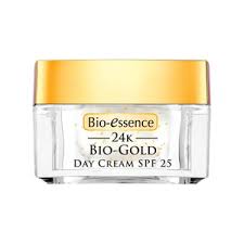 Suhaysalim12@gmail.com more info bisa cek @bioessenceid instagram :) see you! 24k Bio Gold Day Cream Spf25 Bio Essence Skincarisma