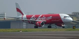 Promo tiket pesawat murah dari traveloka itu pun cukup menggiurkan, yakni hingga rp 500.000. Media Asing Soroti Dugaan Pesaing Di Balik Hilangnya Tiket Airasia Di Traveloka Merdeka Com