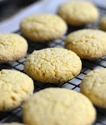 Moroccan Semolina And Cornmeal Cookies Harcha Dyal Dra Or Harcha Au Mais Recipe Cornmeal Cookies Moroccan Food Semolina