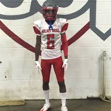 Aaron clark photography is a production company located in the ozark mountains. Aaron Clark Hudl