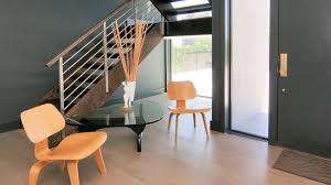 This one has a black curvy design that matches the curves of the stairs and surrounding furniture. Top 10 Hottest Interior Railing Design Trends Agsstainless Com