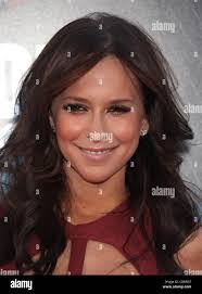 Lisa Hewitt's Instagram, Twitter & Facebook