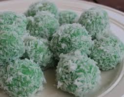 Resep ini kurang lebih bisa untuk 30 buah. Resep Cara Membuat Kue Onde Onde Khas Padang Enak