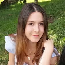 Daniela Estrada (@danielaestradag) • Instagram photos and videos