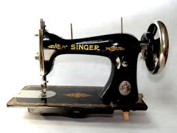Antique Singer Sewing Machine Model 15 1900 Vintage Etsy Sewing Machine Singer Sewing Singer Sewing Machine