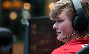 High school esports teams take the big stage at Gateway Legends Invitational