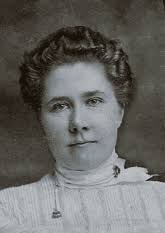 Hester Howard's Instagram, Twitter & Facebook