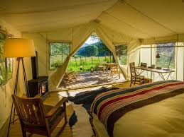 1800 Lerin Sonunda Insa Edilen Eski Bir Ciftlik Evi Olan Dunton River Camp Ciftlik Arazisi Ve Orijinal Yapilari Korunara 2020 Luks Kampcilik Cadir Kampciligi Luks