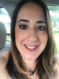 This pre-mixed Praline Rose and Blackberry is very wicked.