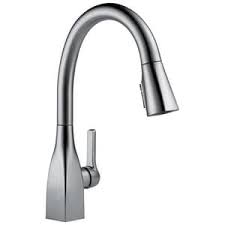 Delta single handle kitchen faucet with sprayer. Delta Faucet Mateo Single Handle Pull Down Kitchen Faucet With Three Function Spray Magnetic Docking And Shieldspray Technology In Arctic Stainless 9183 Ar Dst Ferguson