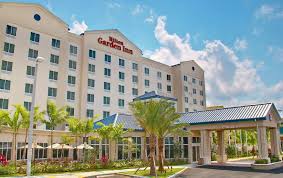 Bathrooms include bathtubs or showers and complimentary toiletries. Hotel Hotel Hilton Garden Inn Miami Airport West Miami Trivago De