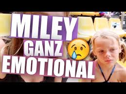 .schon eine woche weg'' kzclip.com/video/rqrafgcmeiq/бейне.html ❤ shop Anne Wunsche Und Miley Besuchen Den Loro Park Auf Teneriffa Spanien