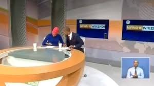 Please upgrade to a modern citizen tv is a national station in kenya owned by royal media services. Kenyan Tv Unveils Husband And Wife News Team Bbc News
