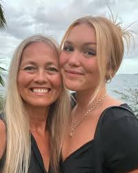 ｊｕｌｉｅ ｈｉｒｔｚｅ l